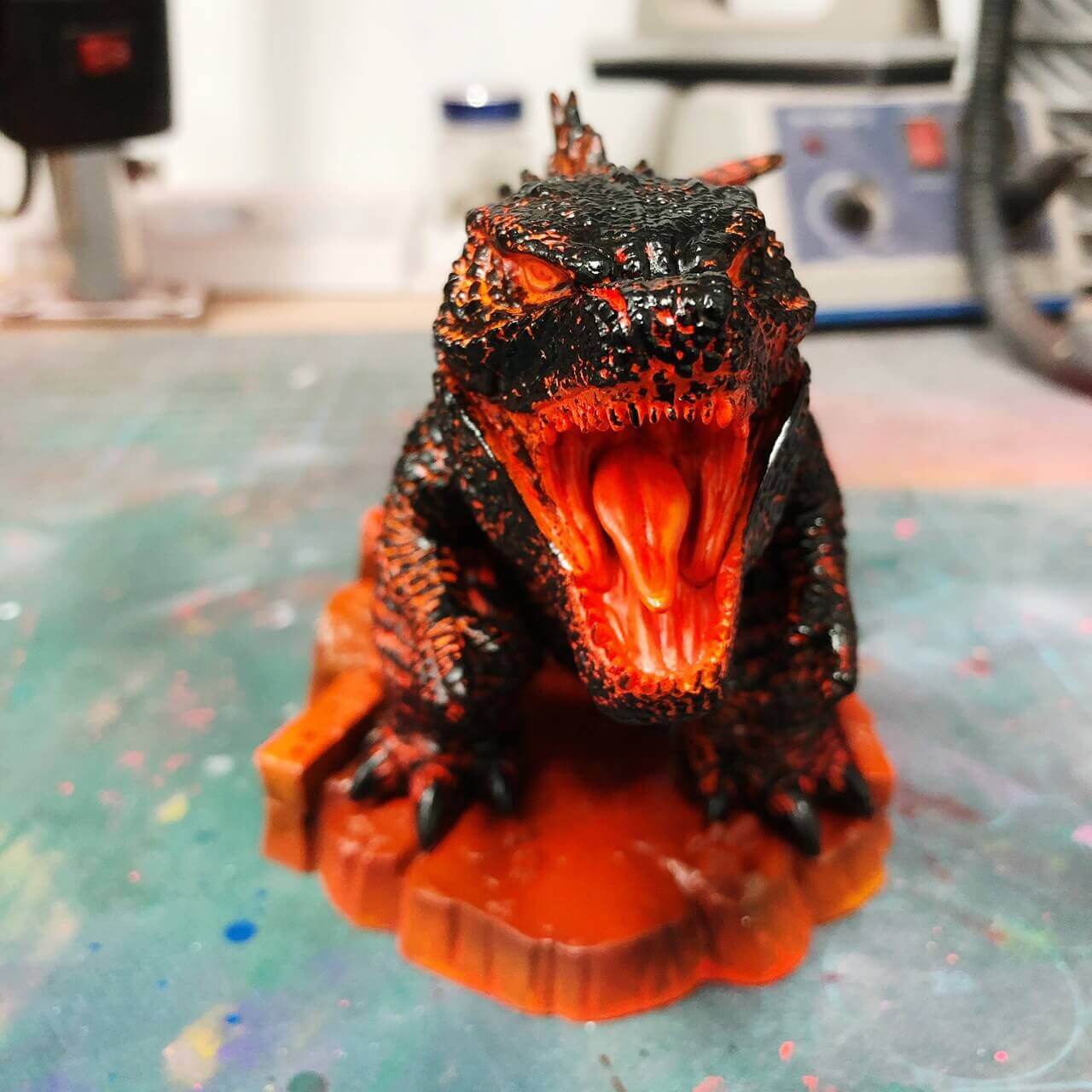 小傳奇哥吉拉(紅蓮配色)的第3張圖片