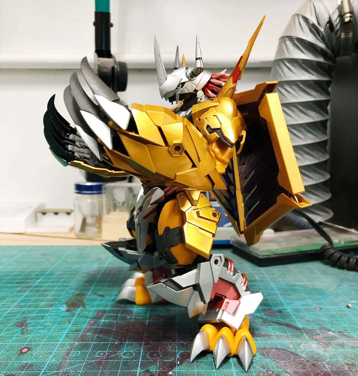 戰鬥暴龍獸(組裝模型改色)的第3張圖片